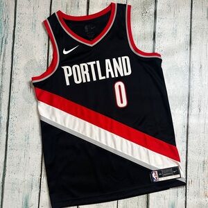 NIKE Portland TRAILBLAZERS Basketball Jersey SZ MEDIUM
